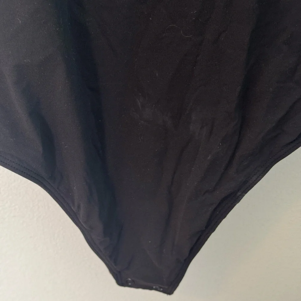 Quince Classic Black Long Sleeve Bodysuit
